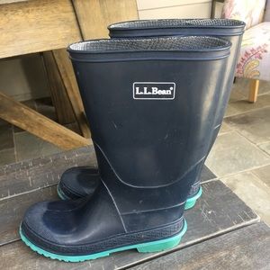 LL Bean kids rain boots